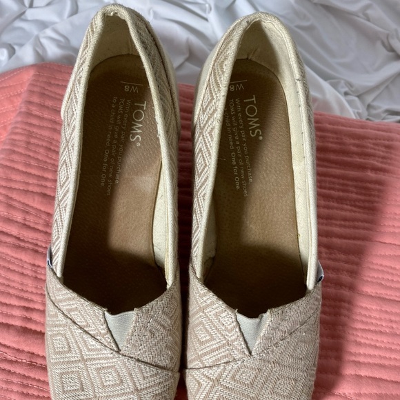 Tom’s open toe wedge, cork heel, size 8 - Picture 7 of 10